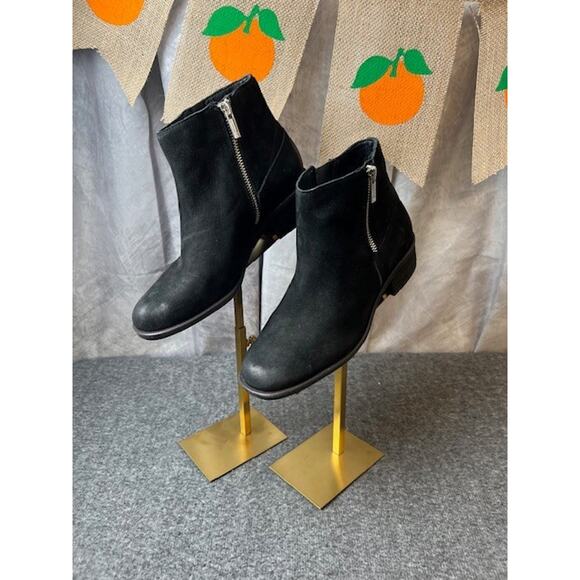 NWOB Lucky Brand Womens Baelee Ankle Boot Sz 6M Black Suede Leather Stacked Heel - Picture 1 of 8